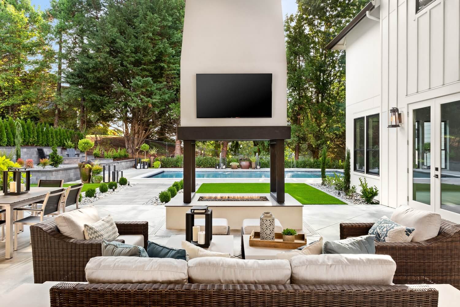 Mount It ATX, Your Go-To Experts for Outdoor TV Mount Installation